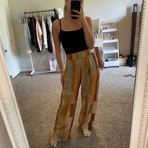 Aritzia Flowy Pants